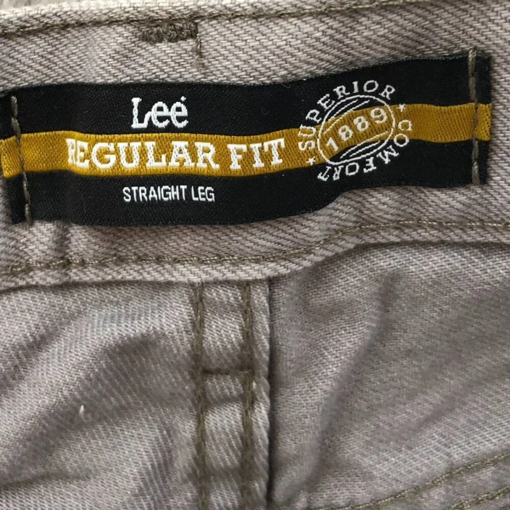 Lee Mens Jeans Size 38x29 Straight Leg Claassi Regular Fit Super Comfort Gray